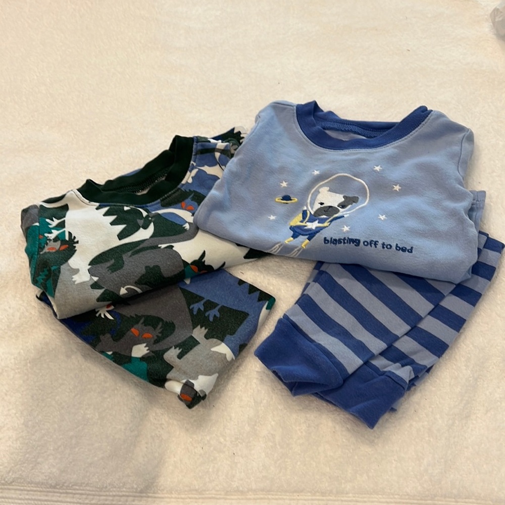 Gymboree pajamas 18-24m set of 2